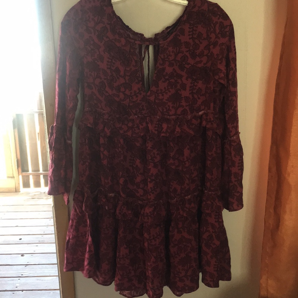Maroon lose dress